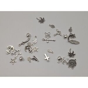 Unbranded Jewelry Charms Unisex OS Silver Excellent Assorted Mystical Lot 20pc